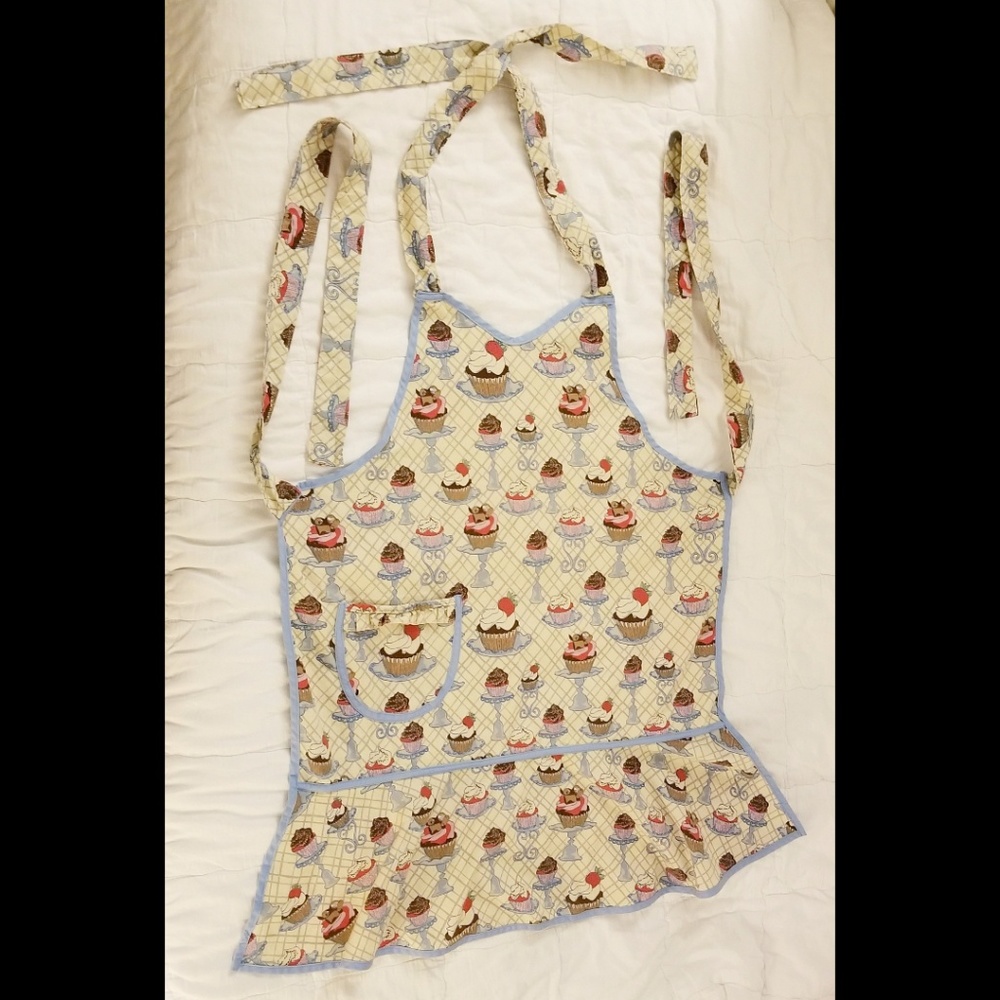 Cupcake Apron